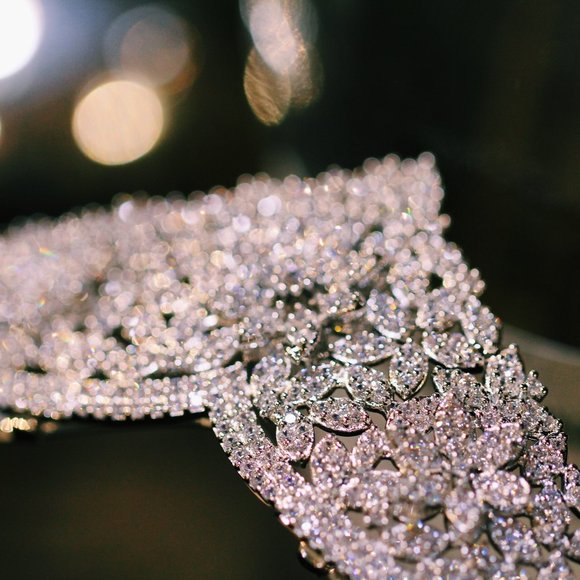 Elegant Cubic Zirconia Tiara, Silver main image 7